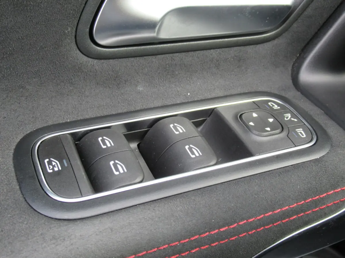 180 Business Solution AMG | Virtual cockpit | Apple Carplay/Android | Camera | Donker glas