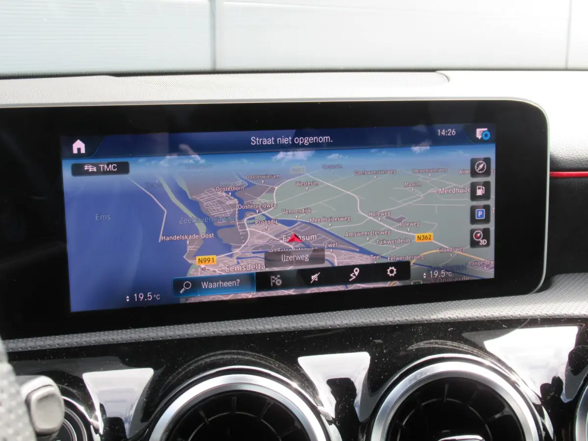 180 Business Solution AMG | Virtual cockpit | Apple Carplay/Android | Camera | Donker glas