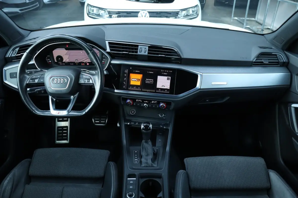 45 TFSIe / 3x S-Line / 245PK / Black Optic / Automaat / Navi / Pano / Matrix LED / Keyless / Camera / Cruise / 19"!