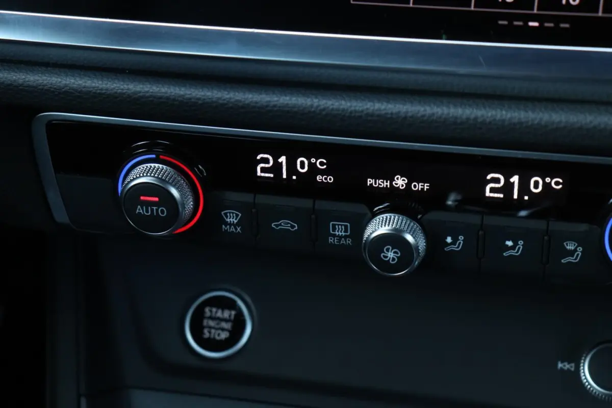 45 TFSIe / 3x S-Line / 245PK / Black Optic / Automaat / Navi / Pano / Matrix LED / Keyless / Camera / Cruise / 19"!