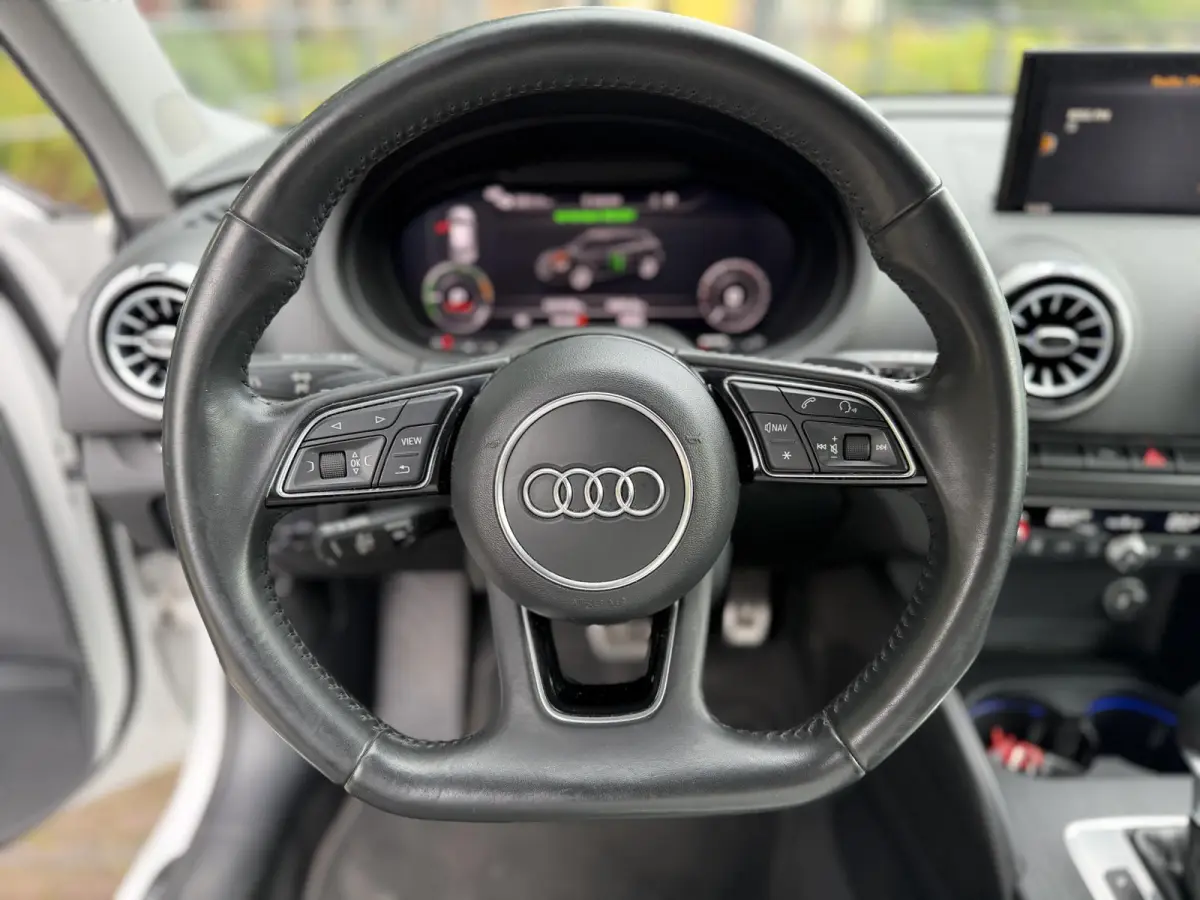 1.4 e-tron Sport | Virtual Cockpit | Adaptive |