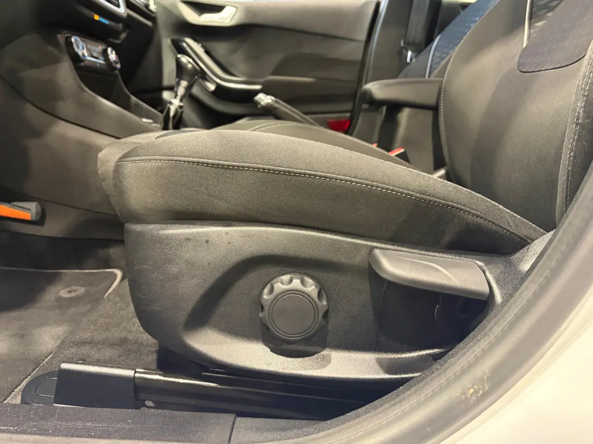 1.0 EcoBoost Titanium Camera | Airco | Cruise control adaptief