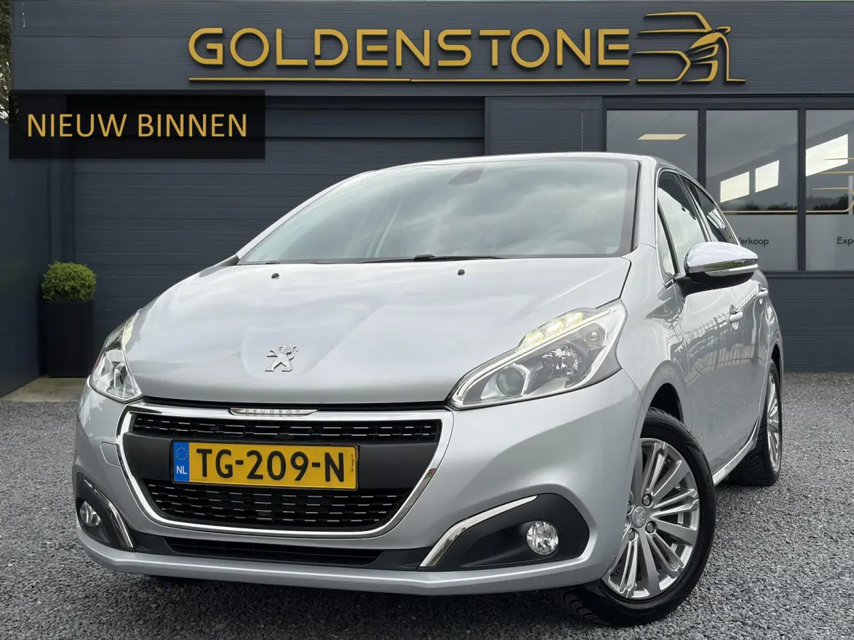 1.2 PureTech Blue Lease Executive ✓Dealer Onderhouden✓2e Eigenaar✓Navi✓Carplay✓Clima✓Cruise✓Pdc✓5 Deurs✓16'' Lm velgen✓N.A.P✓Apk tot 09-2027