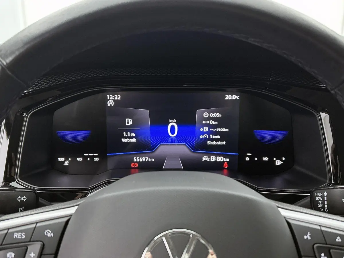 1.0 TSI Life | Airconditioning | Apple Carplay / Android Auto | Cruise Control | Lichtmetalen Velgen |