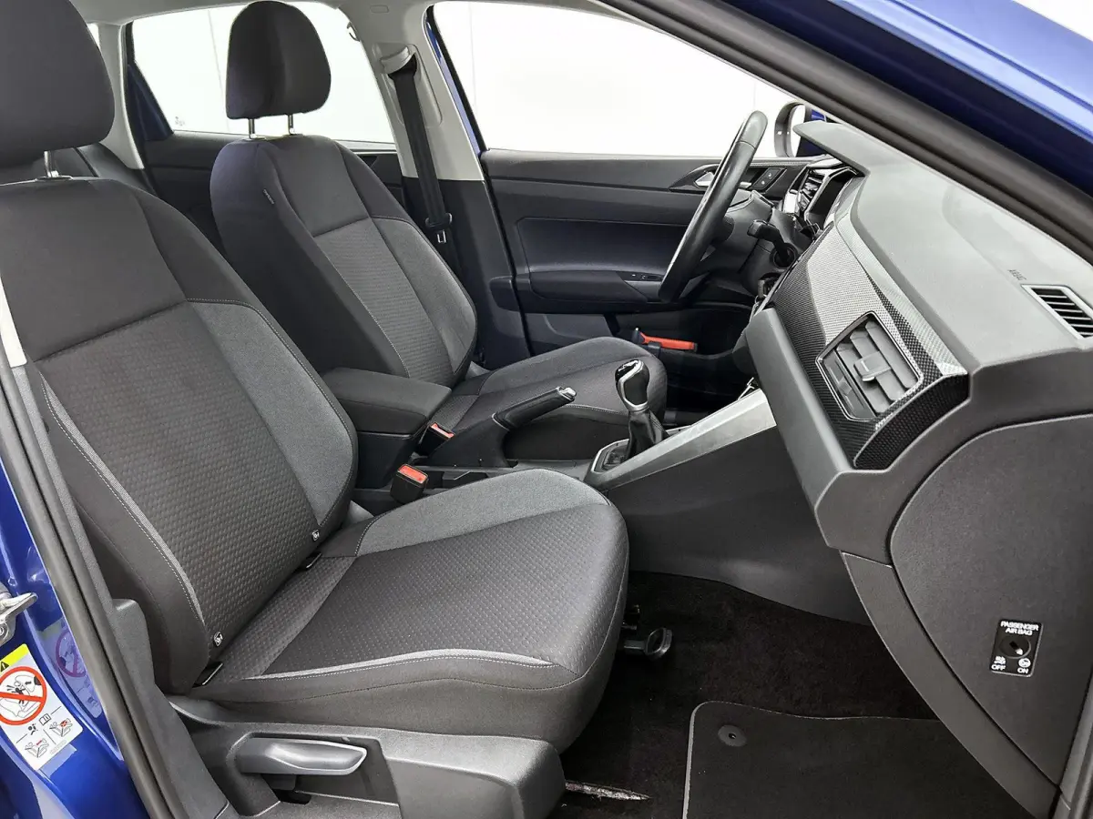 1.0 TSI Life | Airconditioning | Apple Carplay / Android Auto | Cruise Control | Lichtmetalen Velgen |