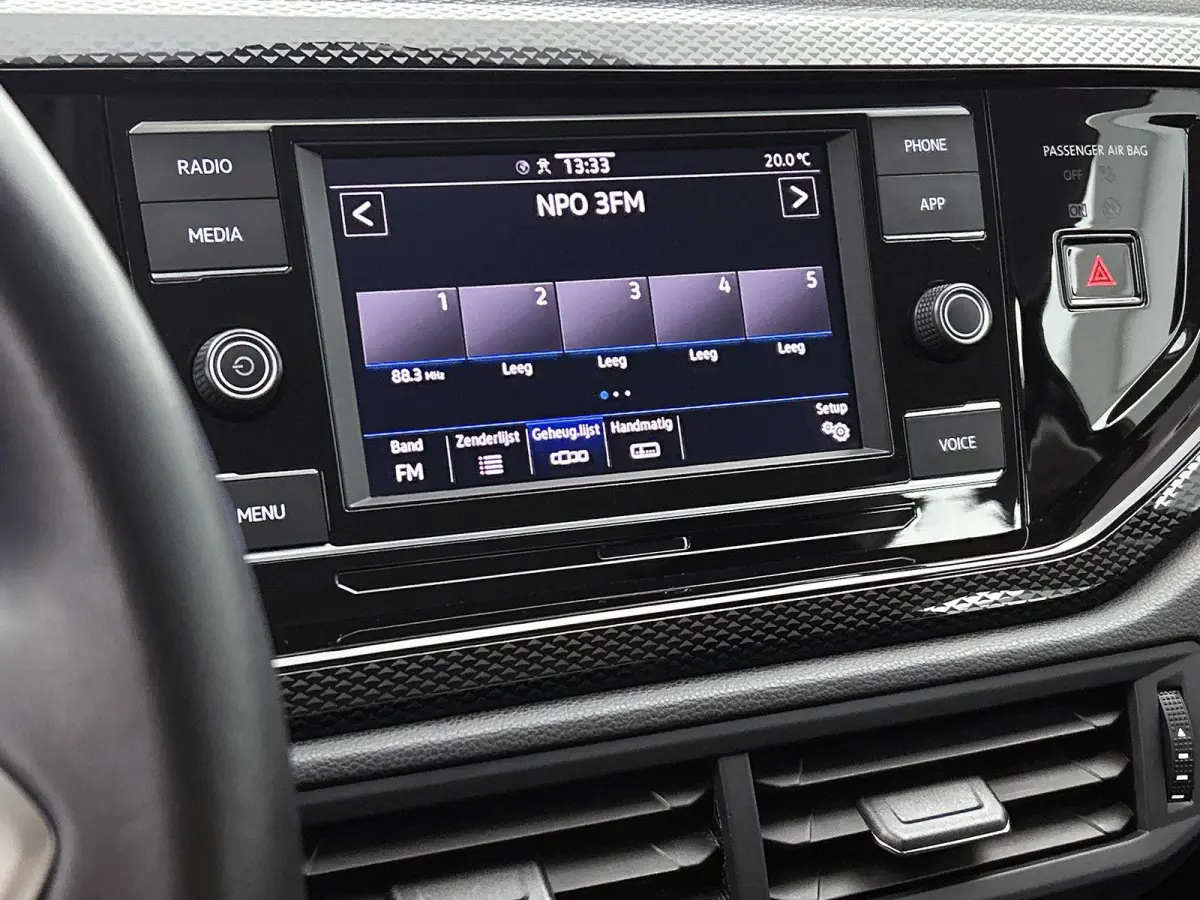 1.0 TSI Life | Airconditioning | Apple Carplay / Android Auto | Cruise Control | Lichtmetalen Velgen |