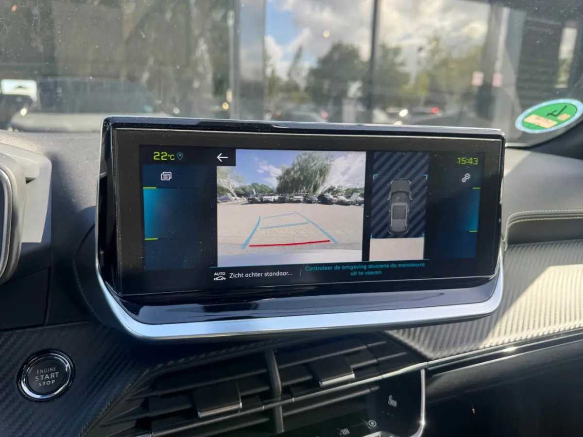 EV GT 50 kWh Alcantara/Leer | 18" Lichtmetaal | Stoelverwarming | LED | Adpatieve Cruise | Climate | Camera | Achteruitrijcamera | Afwijkende dakkleur | Airco (automatisch)