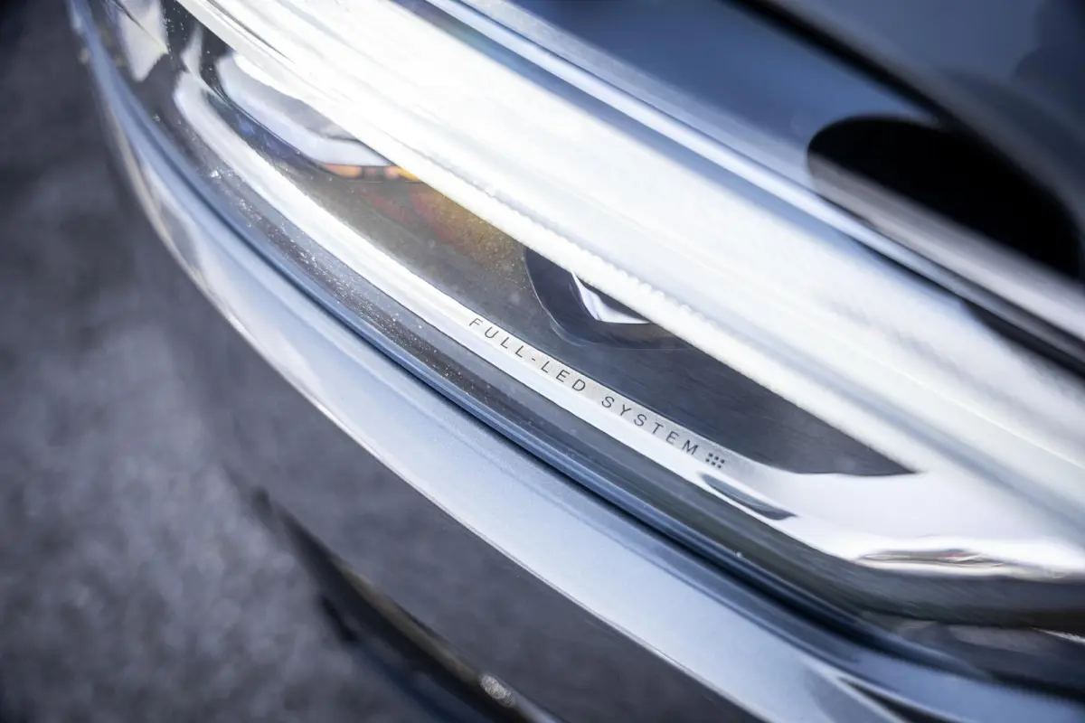 2.0 T8 407pk AWD R-Design Pano-dak|Trekhaak|ACC|HuD|Dealer-onderhouden
