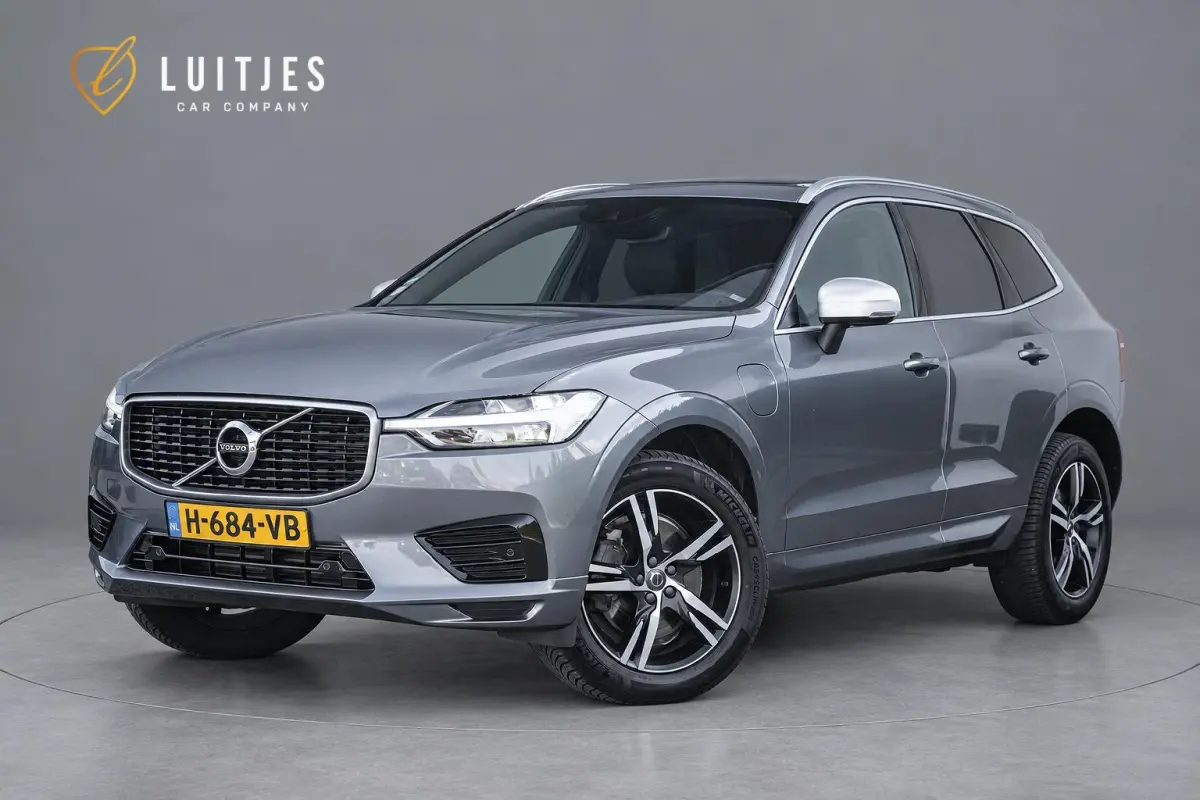 2.0 T8 407pk AWD R-Design Pano-dak|Trekhaak|ACC|HuD|Dealer-onderhouden