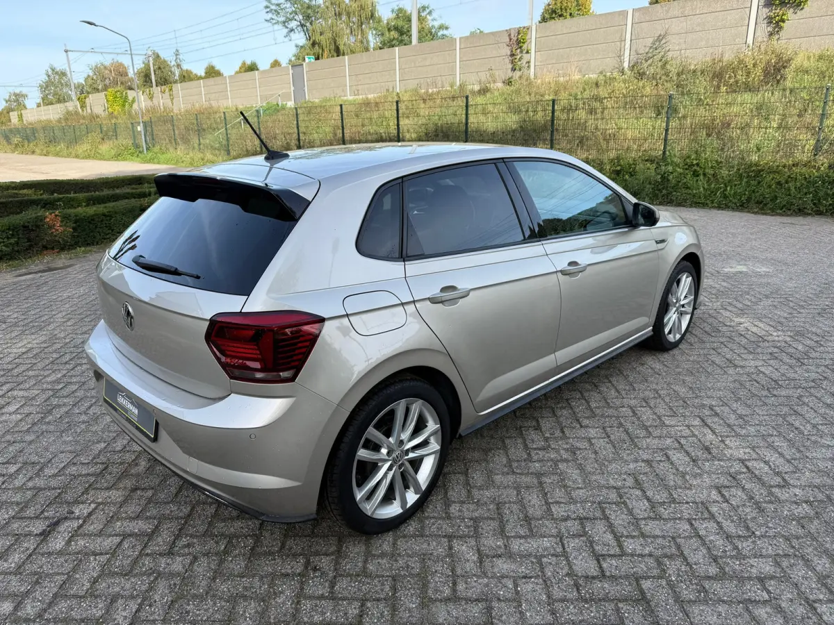 1.0 TSI R-LINE PDC I CARPLAY I CRUISE I LEER I CLIMA I 1E EIG I UNIEK