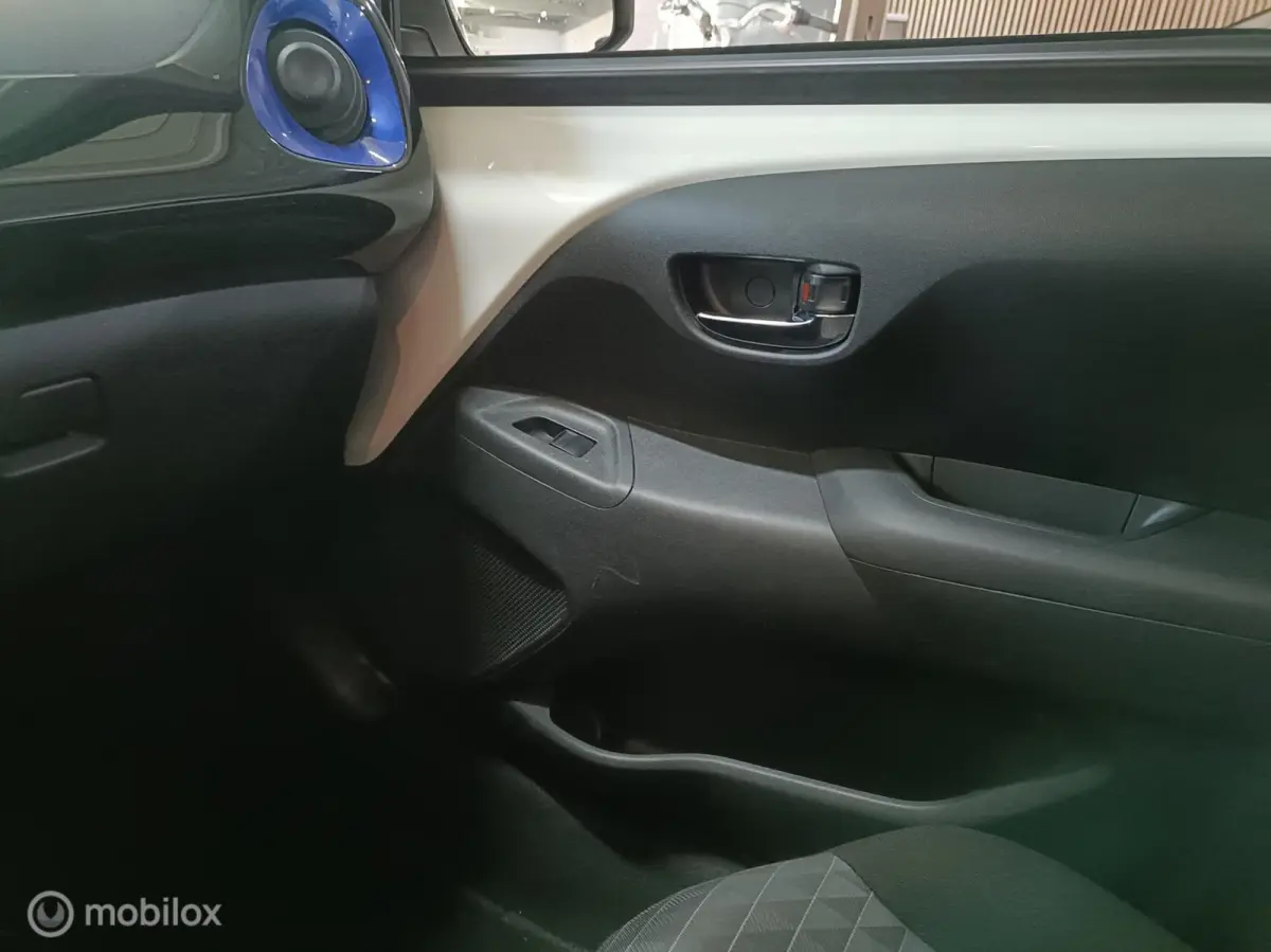 1.0 e-VTi Allure 2021 CARPLAY AIRCO ELEK RAMEN VELGEN NW APK 5 DEURS