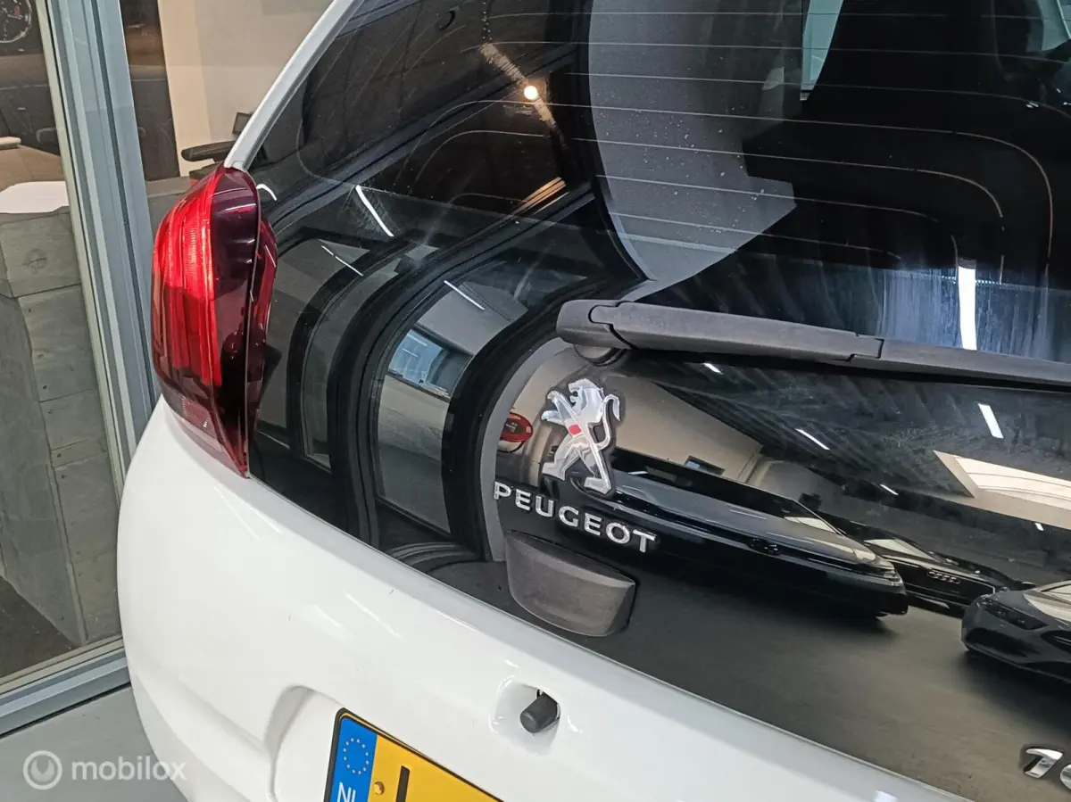 1.0 e-VTi Allure 2021 CARPLAY AIRCO ELEK RAMEN VELGEN NW APK 5 DEURS