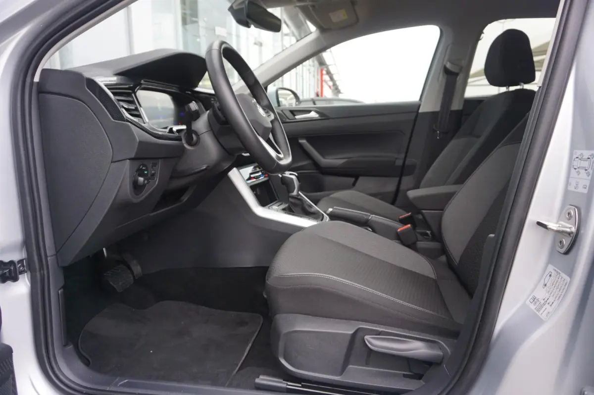 1.0 TSI 115pk DSG Life Edition | Keyless | Achteruitrijcamera | Apple Carplay & Android Auto