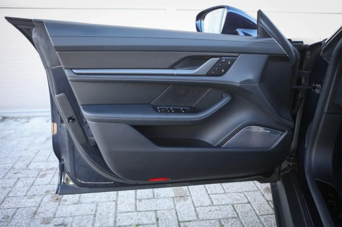 GTS 93,4 kWh | PCCB | Burmester | Carbon | Sport Chrono | Panorama | NL-auto