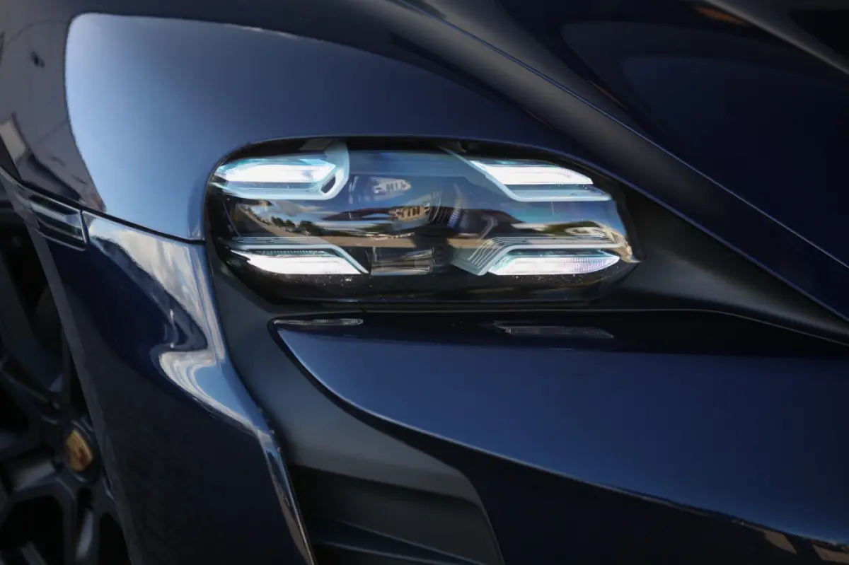 GTS 93,4 kWh | PCCB | Burmester | Carbon | Sport Chrono | Panorama | NL-auto