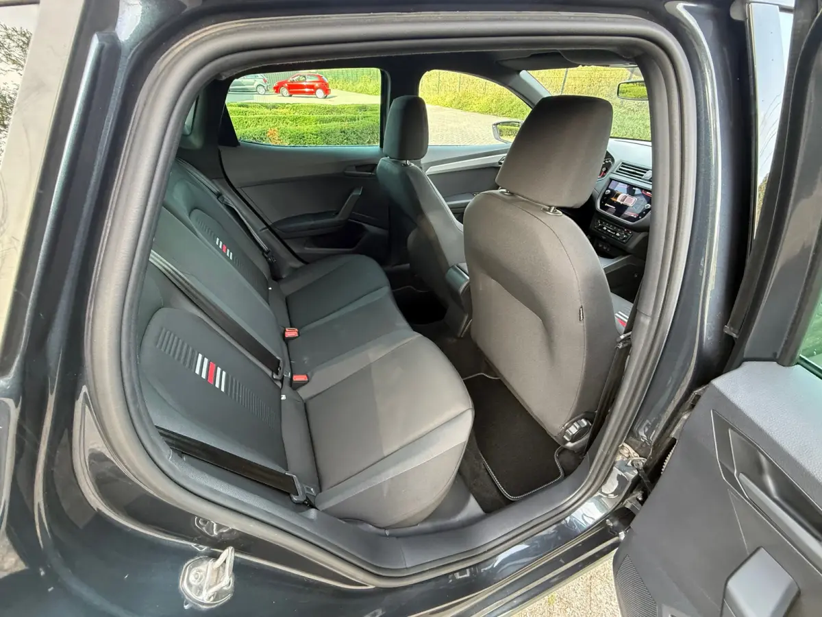 1.0 TSI FR 116PK I 6BAK I CARPLAY I CAMERA I LED I PDC I CRUISE I NWE APK