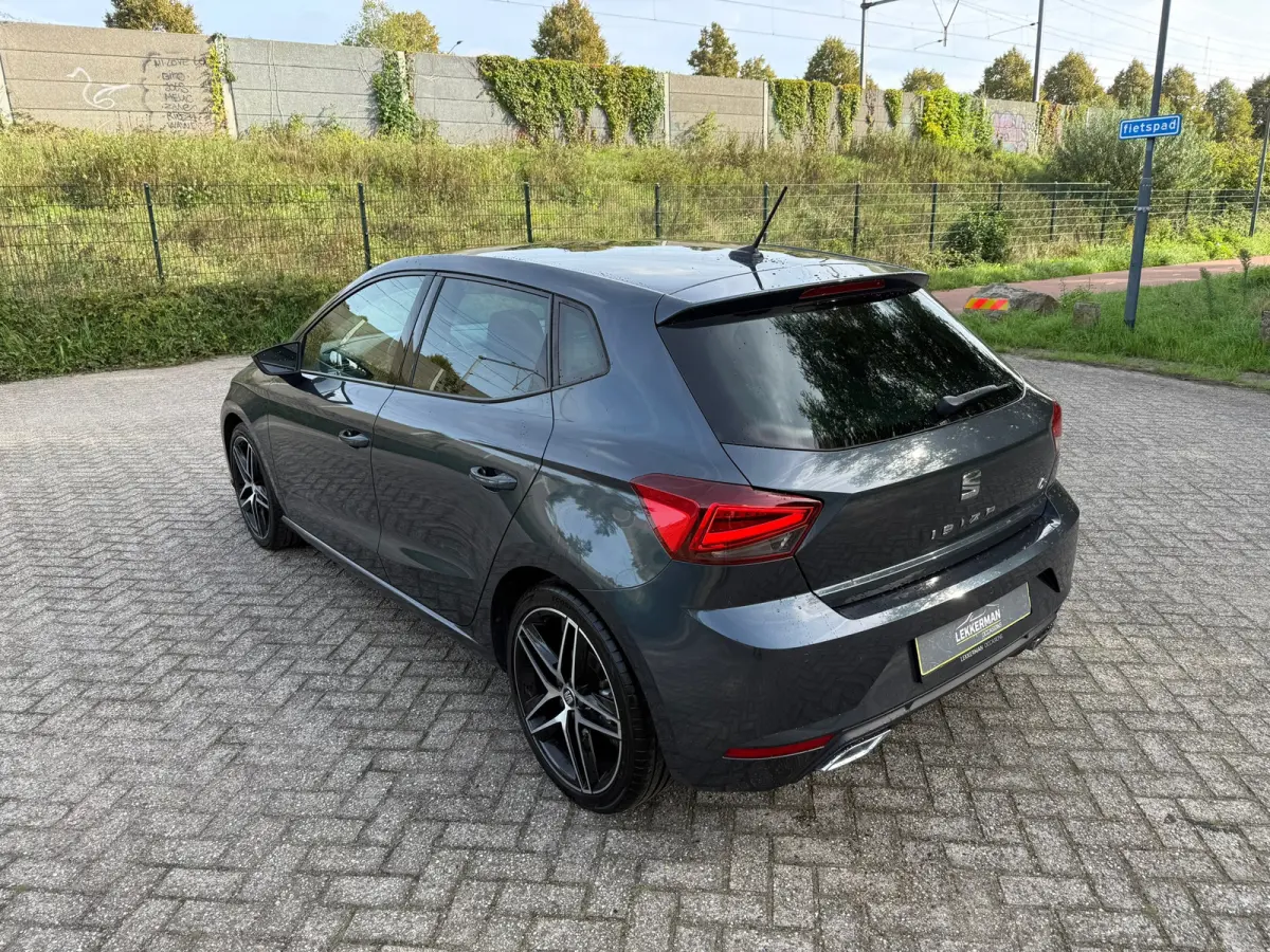 1.0 TSI FR 116PK I 6BAK I CARPLAY I CAMERA I LED I PDC I CRUISE I NWE APK