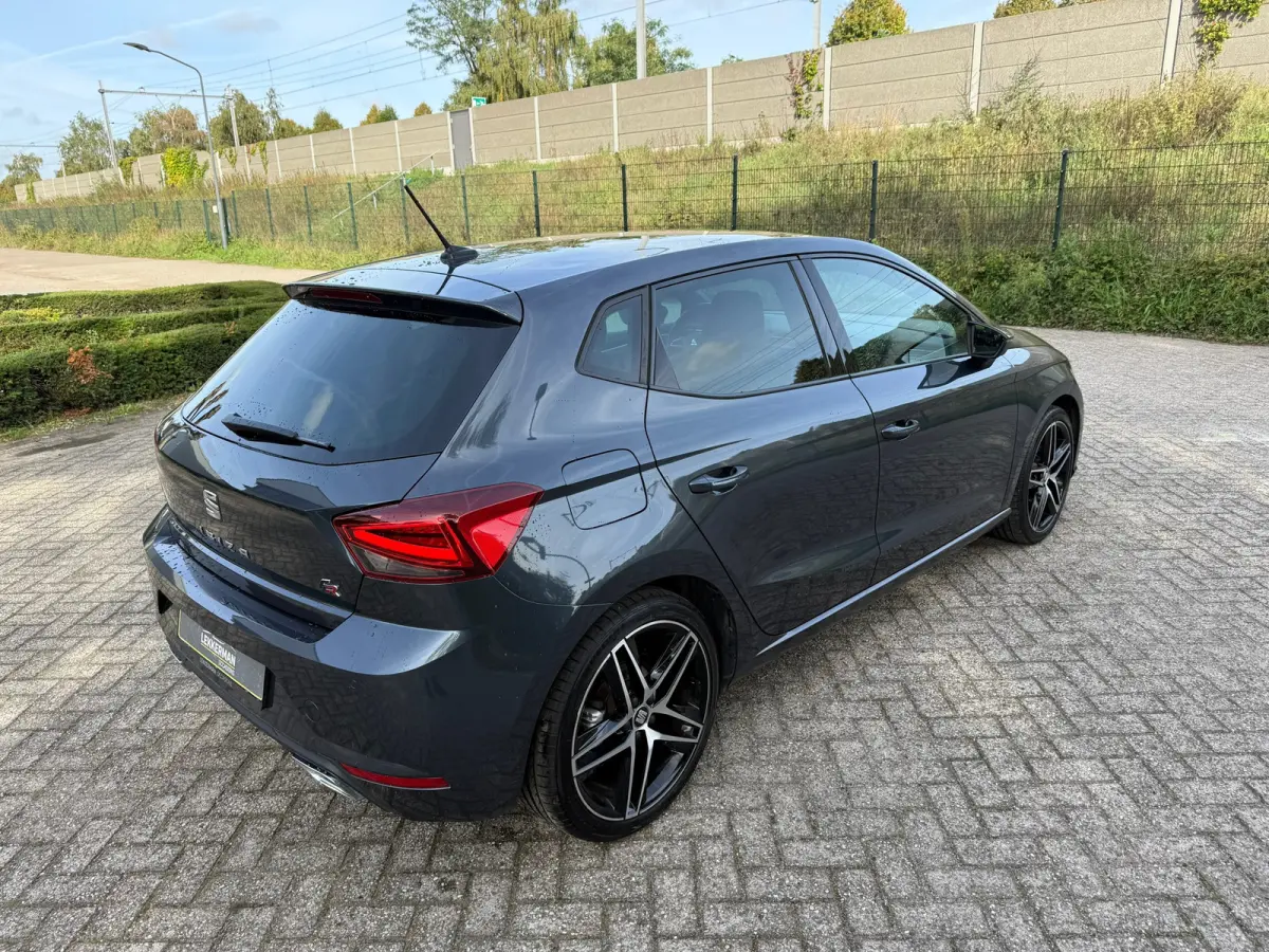 1.0 TSI FR 116PK I 6BAK I CARPLAY I CAMERA I LED I PDC I CRUISE I NWE APK