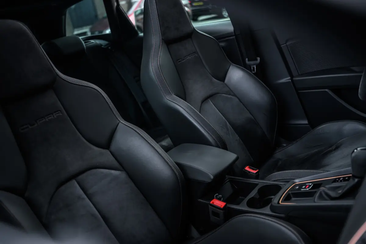 2.0 TSI CUPRA R 4DRIVE |Pano|Carbon|Brembo|Beats|