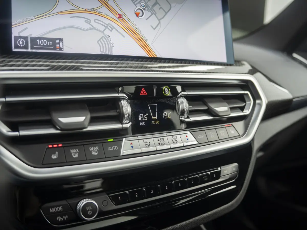 M40i xDrive | M Sportpakket | BMW Laserlight | 21 inch | Glazen schuifkanteldak
