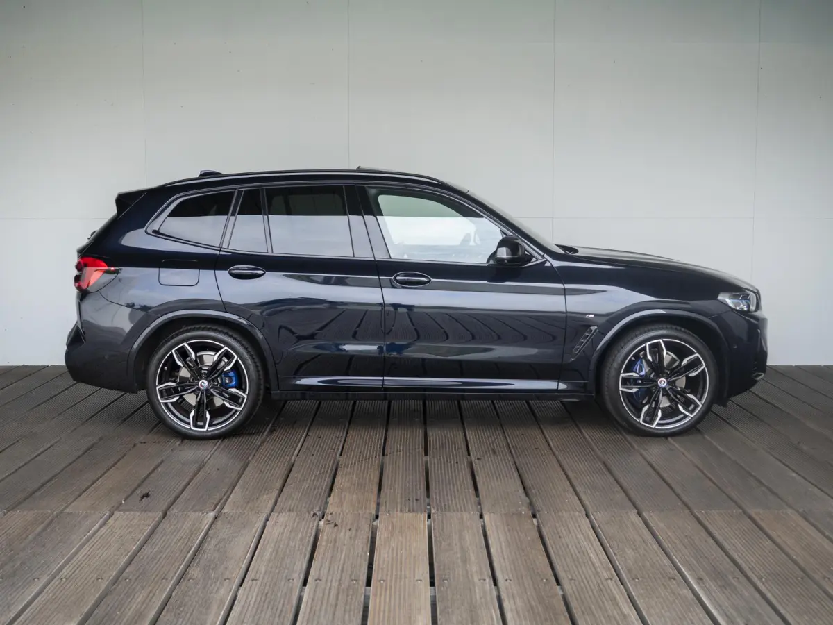 M40i xDrive | M Sportpakket | BMW Laserlight | 21 inch | Glazen schuifkanteldak