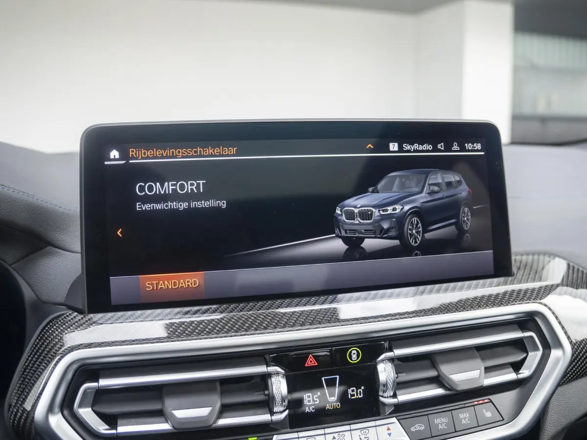 M40i xDrive | M Sportpakket | BMW Laserlight | 21 inch | Glazen schuifkanteldak