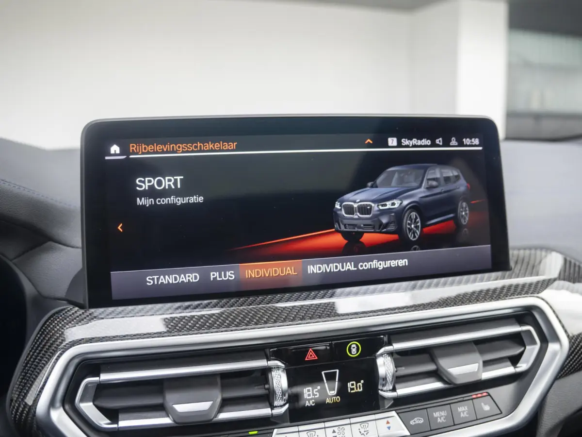 M40i xDrive | M Sportpakket | BMW Laserlight | 21 inch | Glazen schuifkanteldak