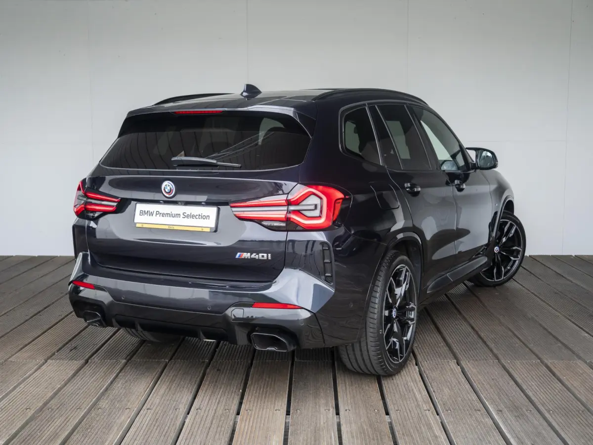 M40i xDrive | M Sportpakket | BMW Laserlight | 21 inch | Glazen schuifkanteldak