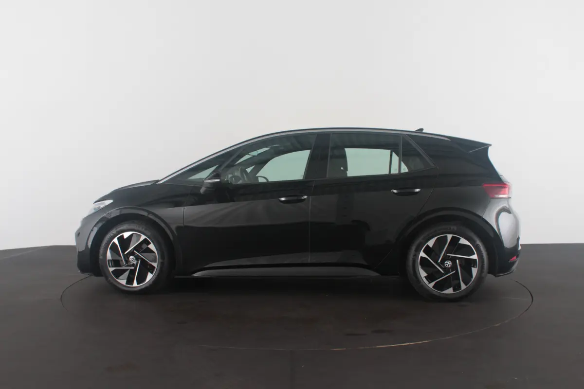 Pro 59 kWh > SOH 92%/204pk/Grenadilla Black/18 inch/ACC/PDC