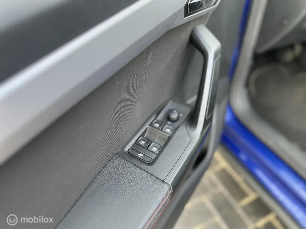 1.0 TSI FR Business Intense Plus | Carplay | Camera | Trekhaak