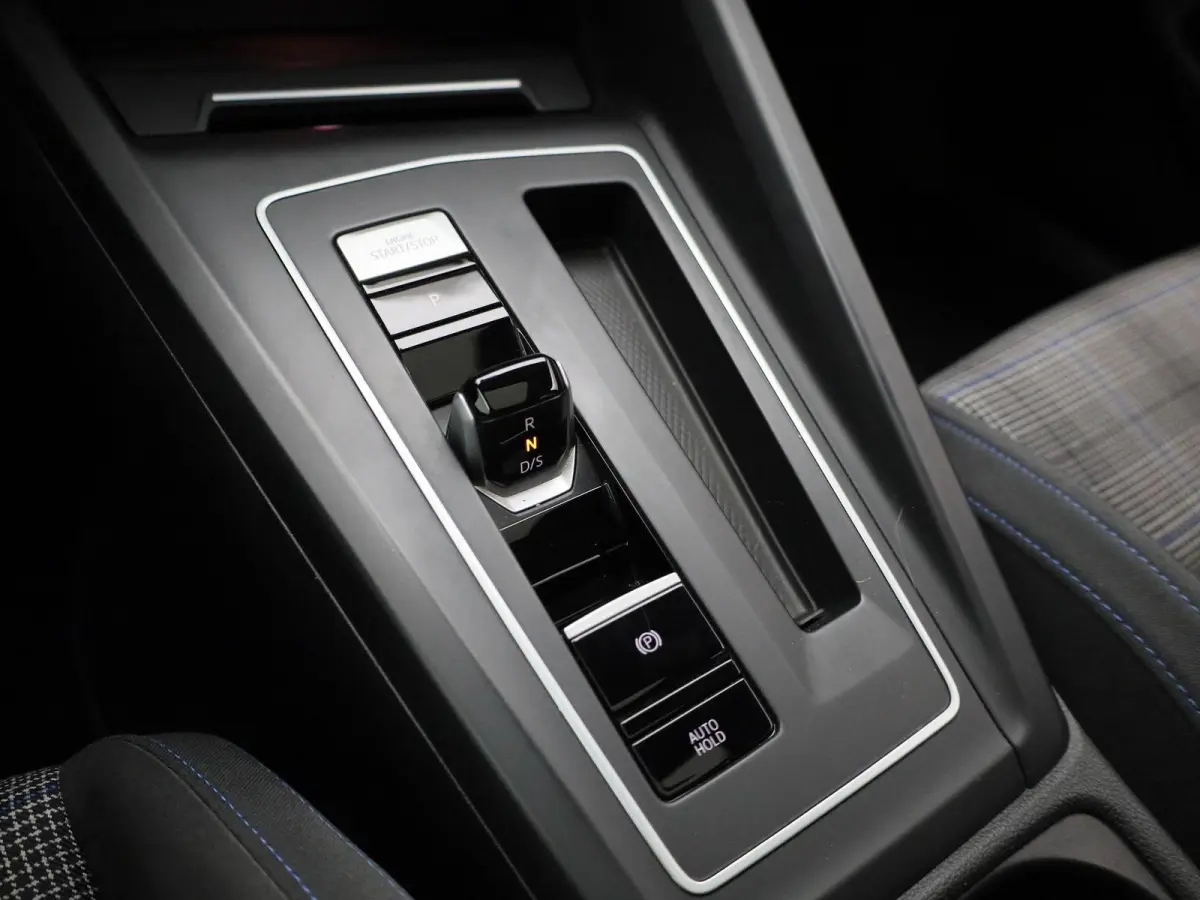 1.4 eHybrid GTE | PANORAMADAK | IQ | HUD |PARKEERSENSOREN | STOELVERWARMING |