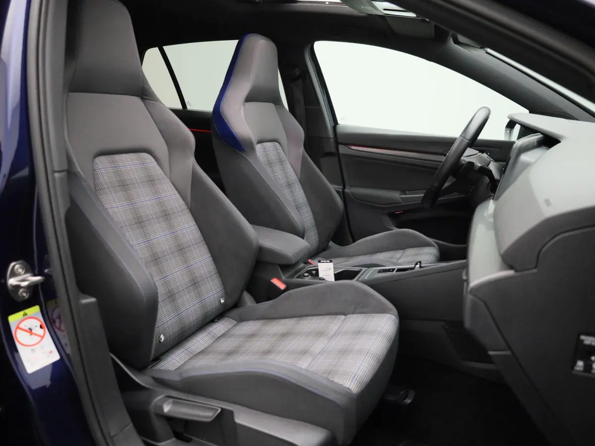 1.4 eHybrid GTE | PANORAMADAK | IQ | HUD |PARKEERSENSOREN | STOELVERWARMING |