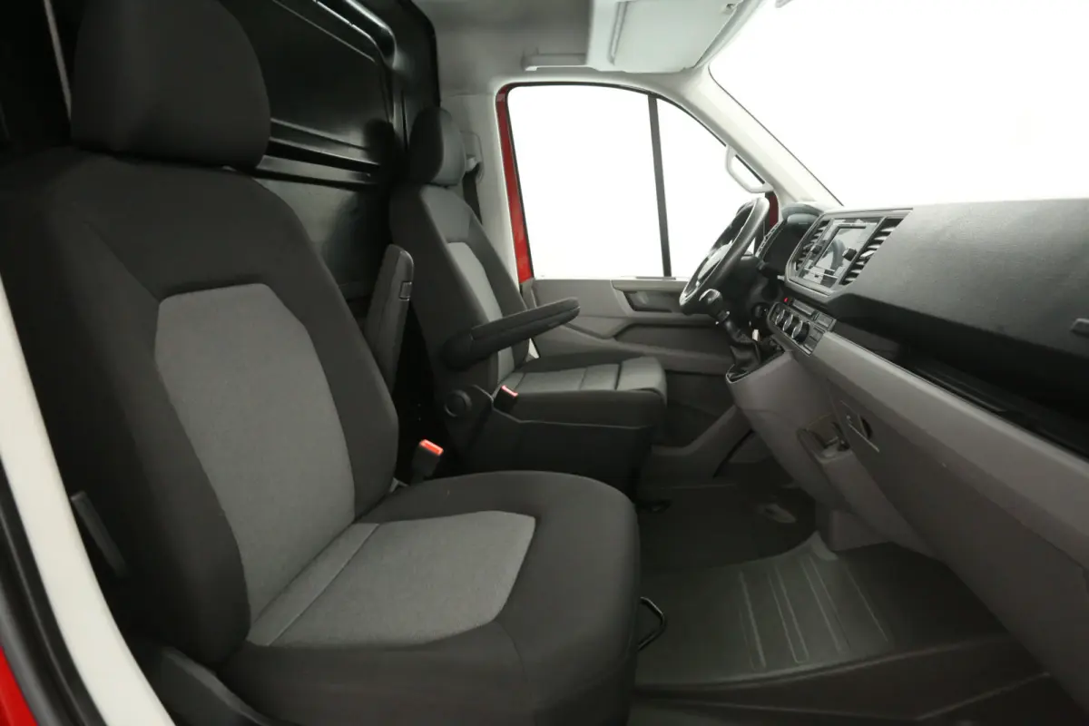 2.0 TDI L3H2 140PK | Airco | Carplay | Kasten | Parkeersens. | Schuifdeur