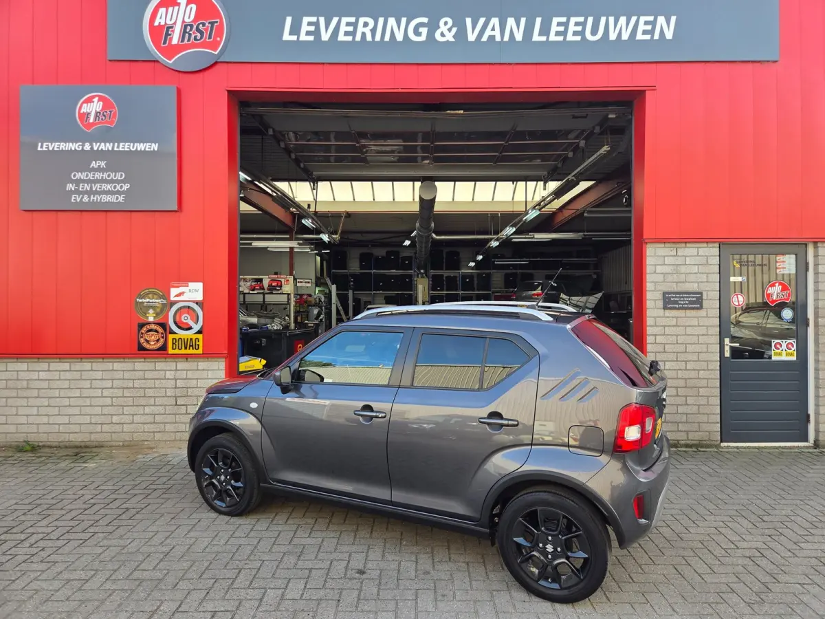 1.2 Smart Hybrid Select Camera/ LM velgen/ Carplay- Android auto/ Rijklaarprijs!