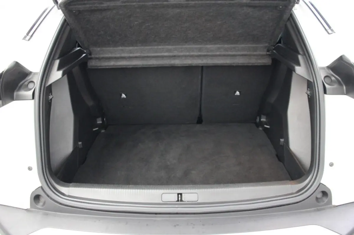1.2 PureTech Allure Pack - Carplay, Clima, Cruise, Half Leer
