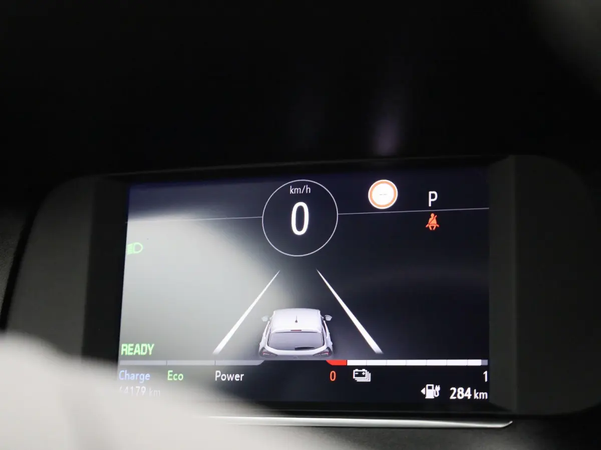 Edition 50 kWh | Cruise Control | Keyless | Climate Control | Lane Assist | Apple Carplay/Android Auto | Virtual Cockpit |