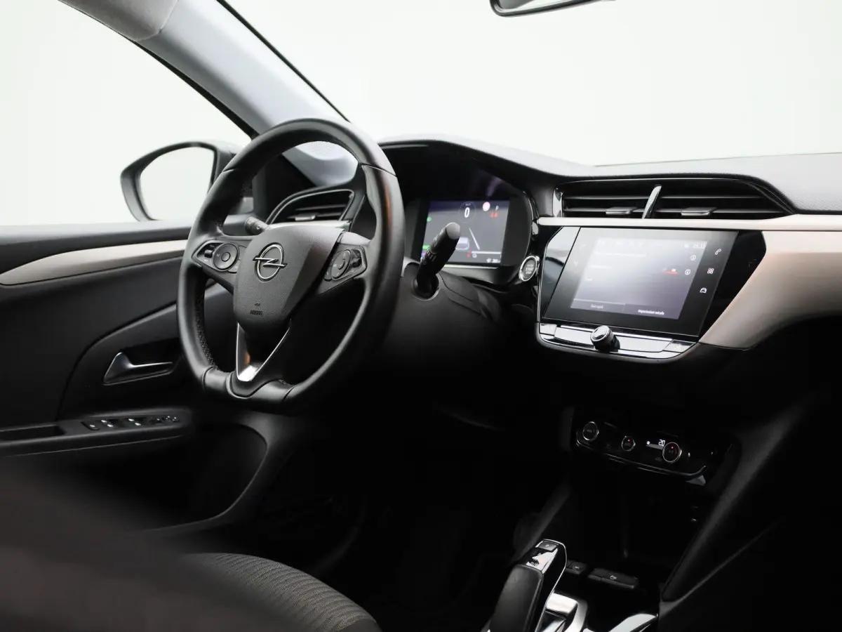 Edition 50 kWh | Cruise Control | Keyless | Climate Control | Lane Assist | Apple Carplay/Android Auto | Virtual Cockpit |