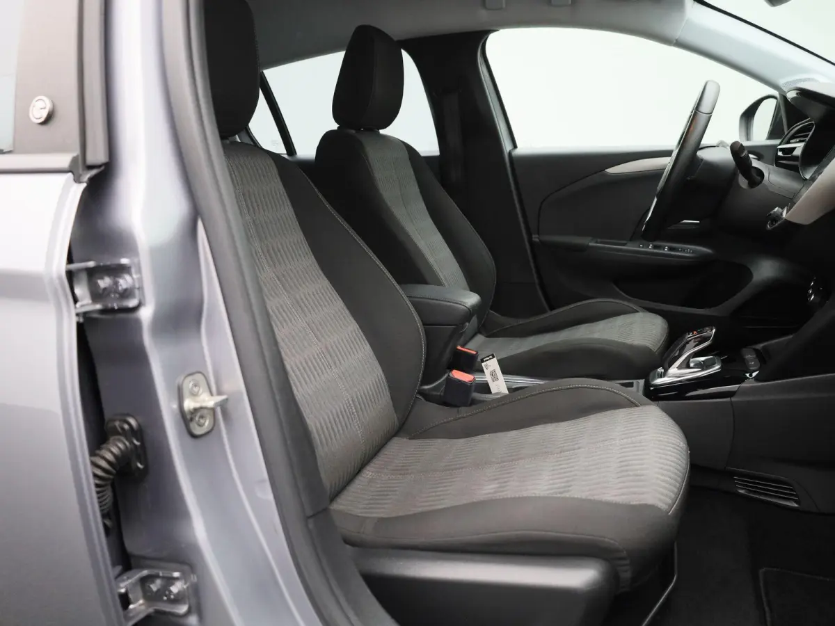 Edition 50 kWh | Cruise Control | Keyless | Climate Control | Lane Assist | Apple Carplay/Android Auto | Virtual Cockpit |