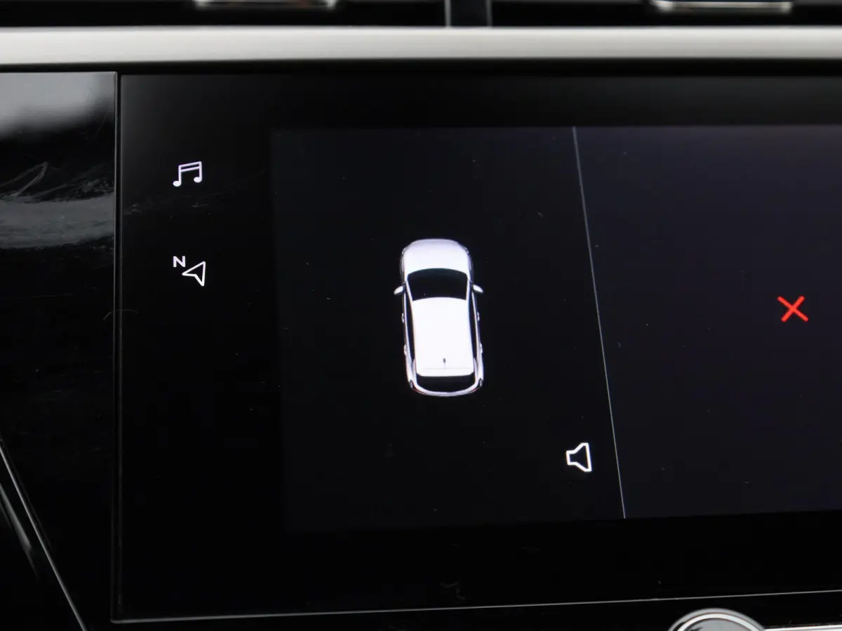 Edition 50 kWh | Cruise Control | Keyless | Climate Control | Lane Assist | Apple Carplay/Android Auto | Virtual Cockpit |