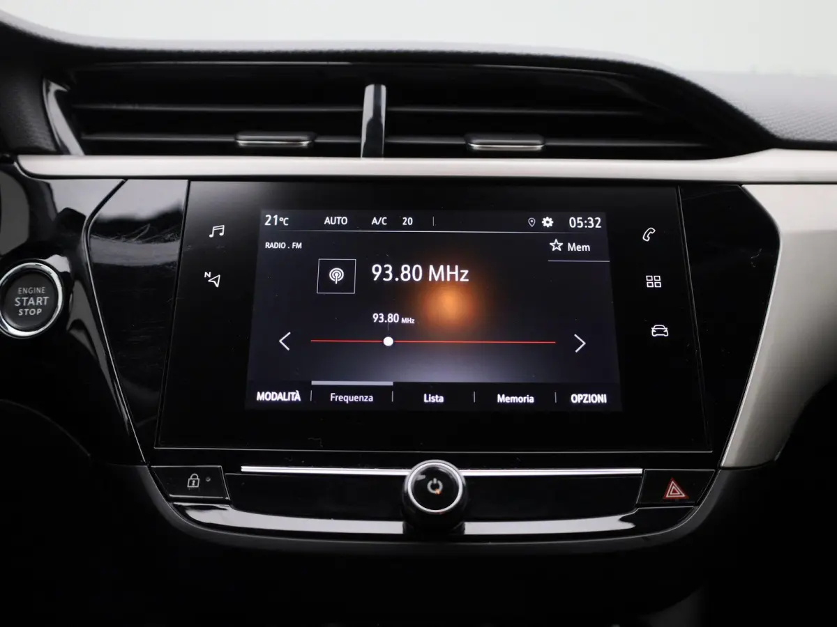 Edition 50 kWh | Cruise Control | Keyless | Climate Control | Lane Assist | Apple Carplay/Android Auto | Virtual Cockpit |