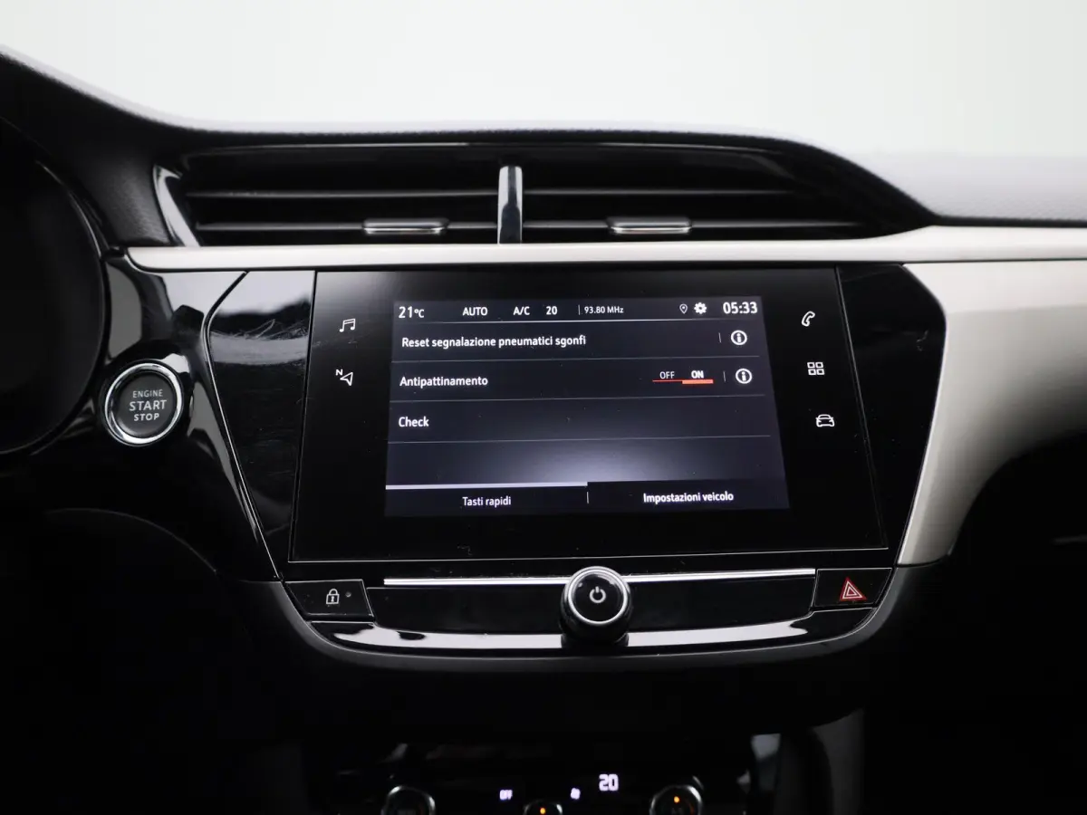 Edition 50 kWh | Cruise Control | Keyless | Climate Control | Lane Assist | Apple Carplay/Android Auto | Virtual Cockpit |