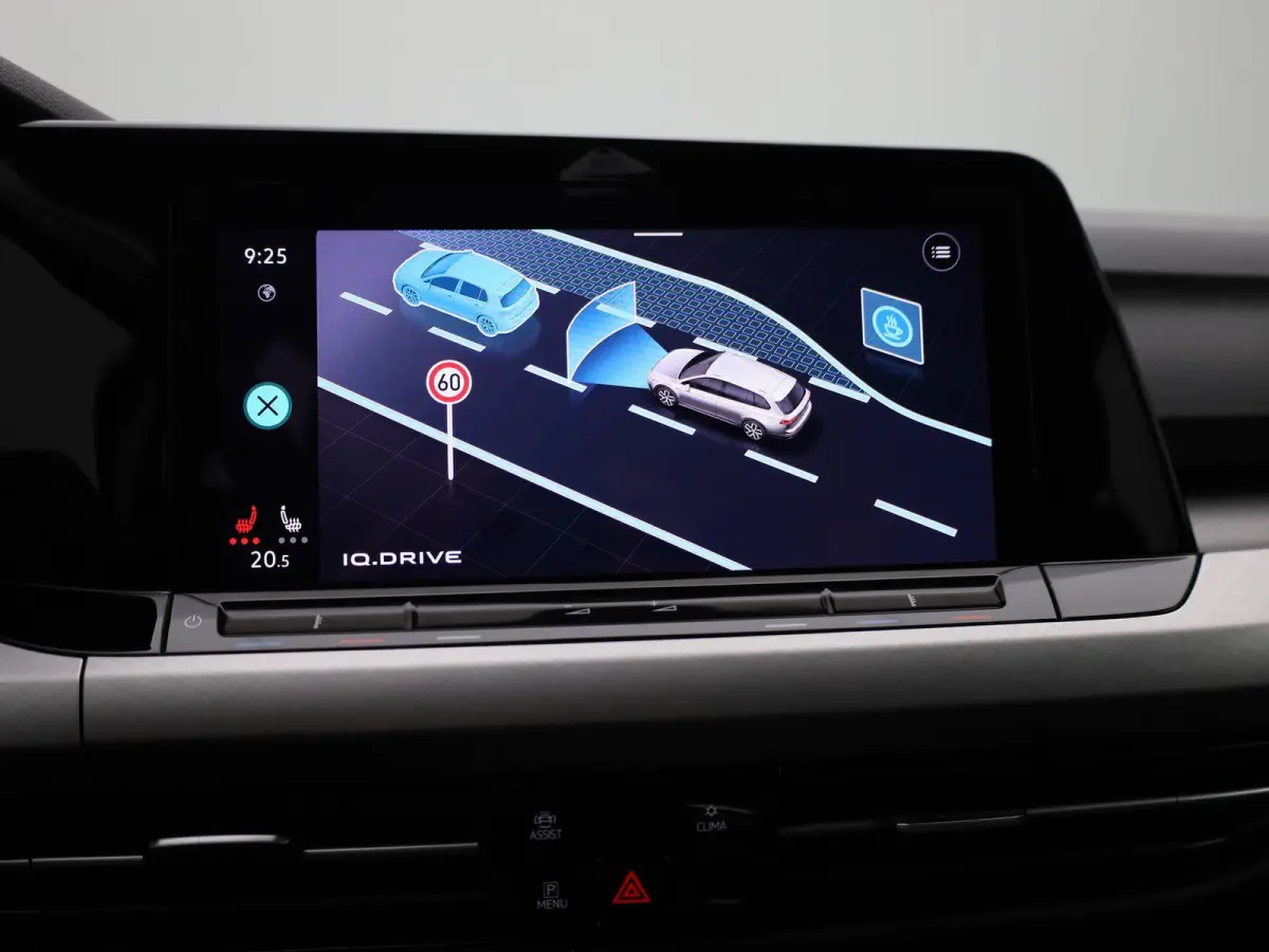 1.0 TSI Life | ACC | Stoelverwarming | Keyless | Climate Control | Apple Carplay/Android Auto | Virtual Cockpit |