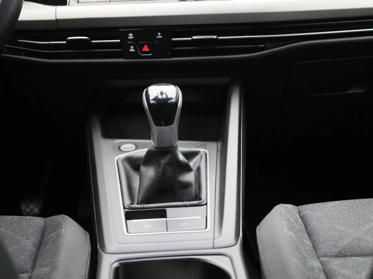 1.0 TSI Life | ACC | Stoelverwarming | Keyless | Climate Control | Apple Carplay/Android Auto | Virtual Cockpit |