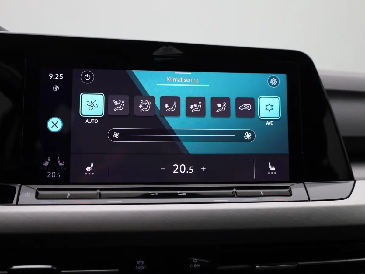 1.0 TSI Life | ACC | Stoelverwarming | Keyless | Climate Control | Apple Carplay/Android Auto | Virtual Cockpit |