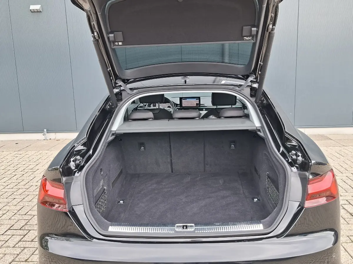 40 TFSI Business Edition * Navigatiesysteem * AUTOMAAT * Elektrische kofferklep *