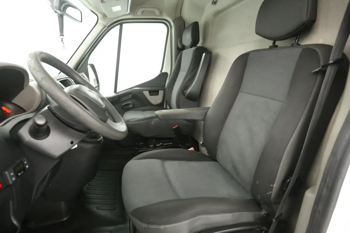 2.3 dCi L2H2 146PK | Airco | Camera | Trekhaak | Parkeersens.