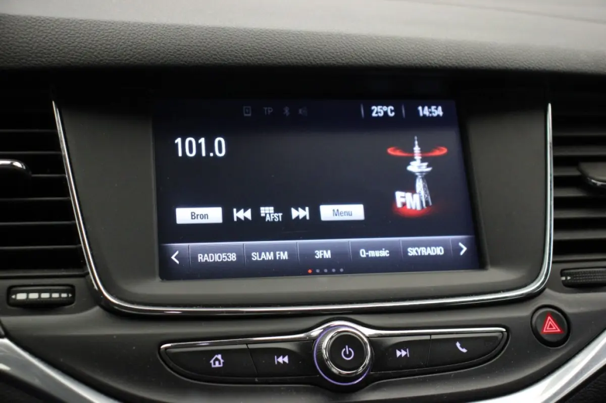 1.0 Edition - Carplay, Cruise