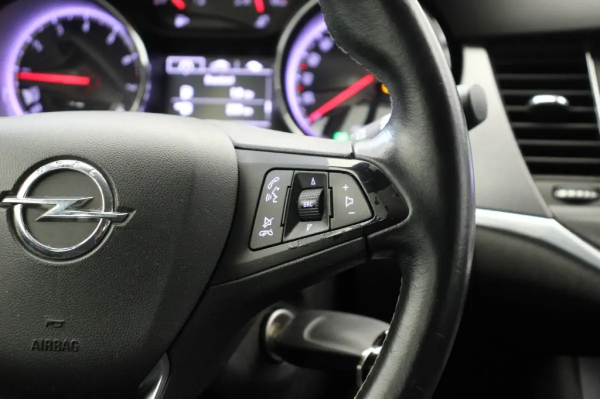 1.0 Edition - Carplay, Cruise
