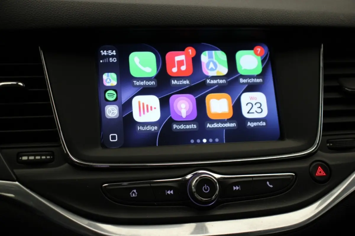 1.0 Edition - Carplay, Cruise