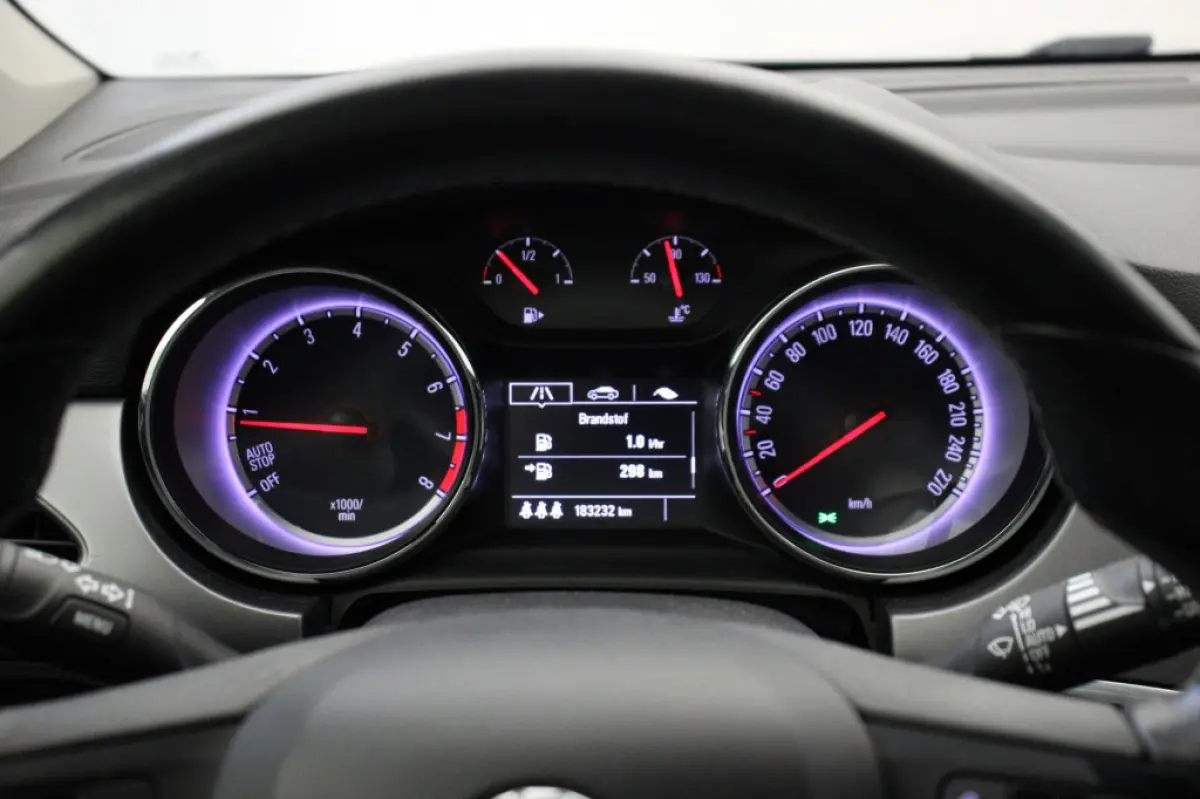 1.0 Edition - Carplay, Cruise